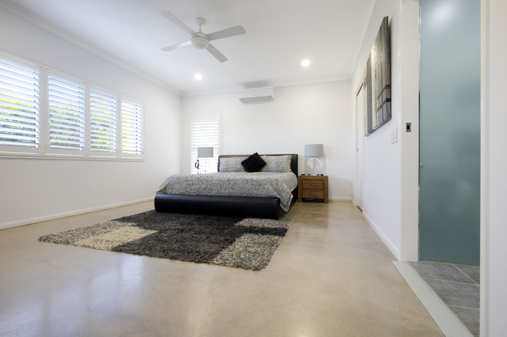 indoor wheelchair ramp for doorway and non slip flooring